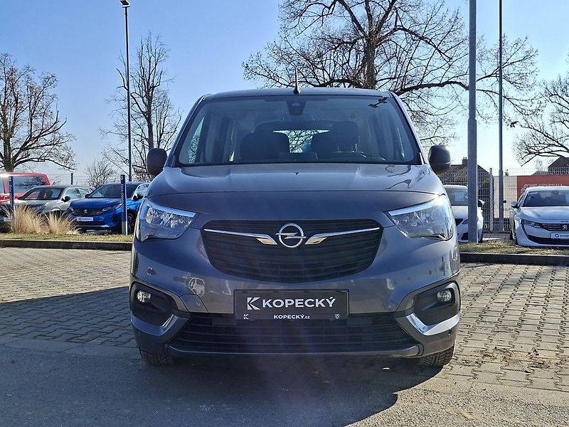 Opel Combo LIFE XL 1,2T 130k EAT8 7.Míst - fotka 8 z 25