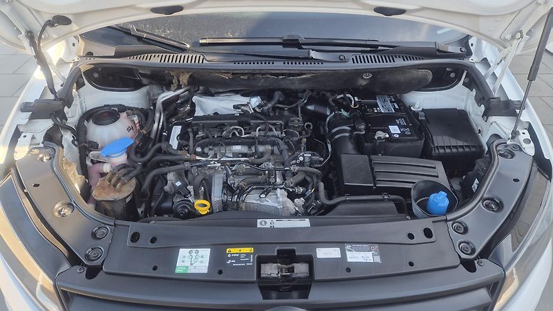 Volkswagen Caddy 2.0TDi 75kw 5míst 1.maj,ČR,DPH - fotka 17 z 20
