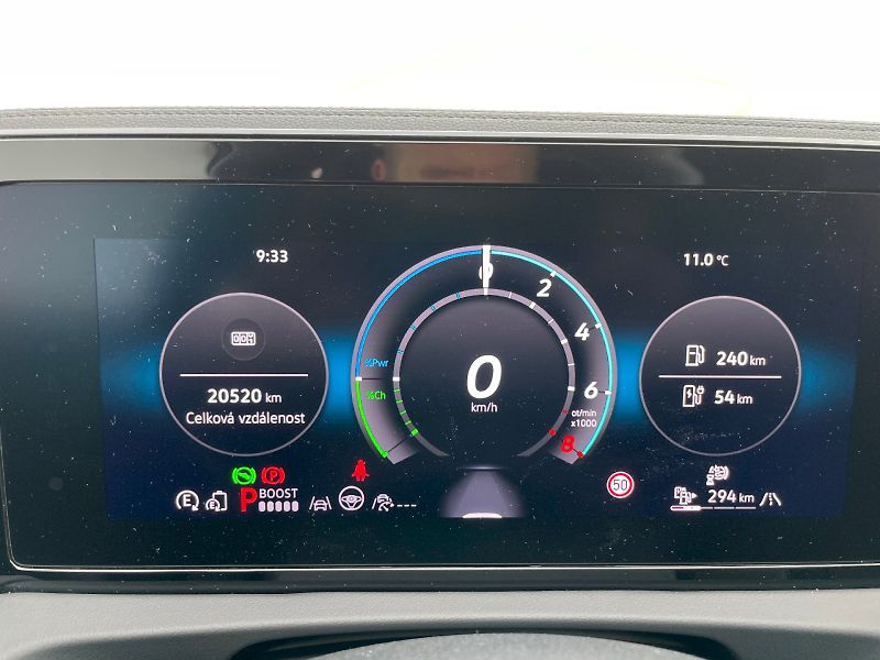Volkswagen Tiguan (2025) R-LINE 1,5 TSI 130 KW EHYBRID - fotka 37 z 55