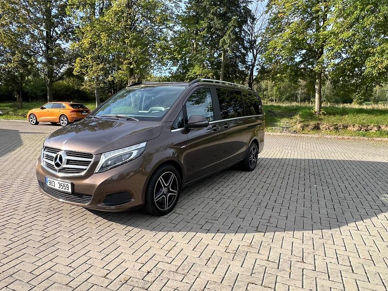 Mercedes-Benz Třídy V (2017) 4 matic AMG - fotka 12 z 30