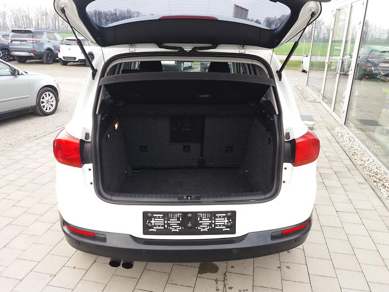 Volkswagen Tiguan 1.4TSi,92kW,SERVISNÍ KNÍŽKA!! - fotka 7 z 20
