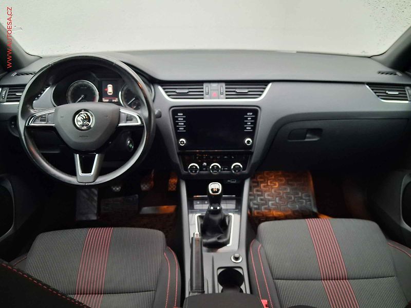 Škoda Octavia (2019) 1.6TDi, 2.maj,ČR, LED, autoAC - fotka 8 z 18