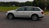 Škoda Octavia scout 4x4 DSG - náhled 8