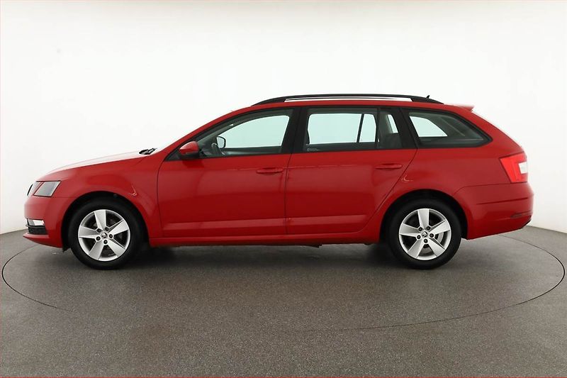 Škoda Octavia (2020) Ambition Plus 1.6 TDI, ČR - fotka 3 z 16