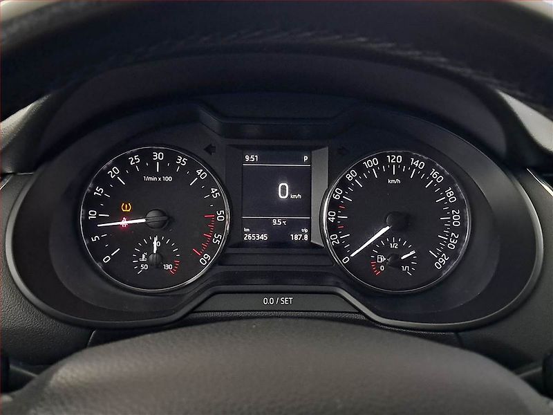 Škoda Octavia (2016) 2.0 TDI, 4X4, Automat - fotka 15 z 17