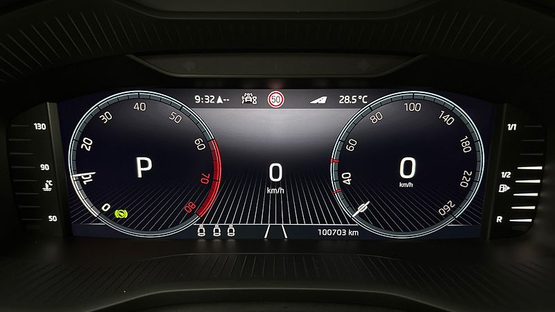 Škoda Kodiaq 2.0 TSI DSG 4x4 L&K - fotka 10 z 34