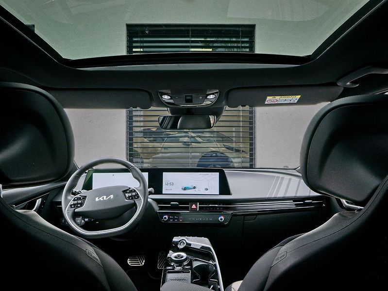 Kia EV6 GT Line*AWD*REZERVACE - fotka 7 z 11