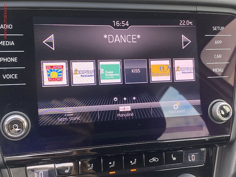 Škoda Octavia (2019) 1.5 TSi, ČR, Style, LED - fotka 15 z 17
