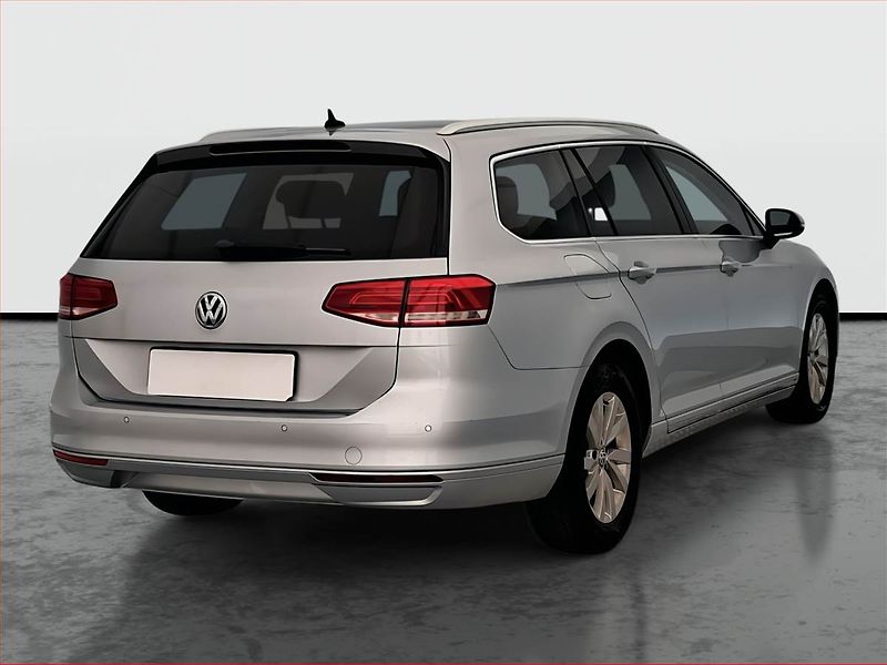 Volkswagen Passat (2015) Comfortline 2.0 TDI, Automat - fotka 5 z 20