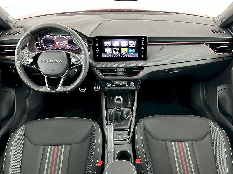 Škoda Scala (2025) 1.5TSI 110kW Monte Carlo - fotka 5 z 36