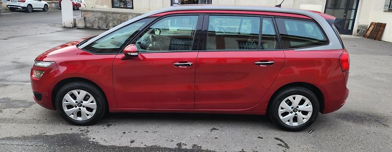 Citroën Grand C4 Picasso (2016) 1.6 HDI 7 MÍST ČR - fotka 8 z 43