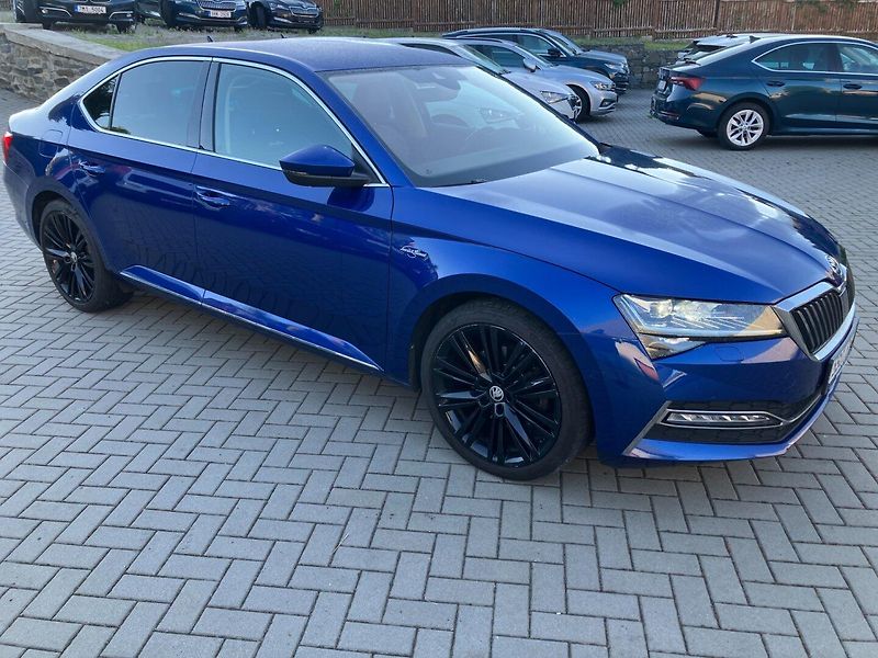 Škoda Superb (2021) 2.0TDI L&K DSG 4X4 WEBASTO - fotka 2 z 40