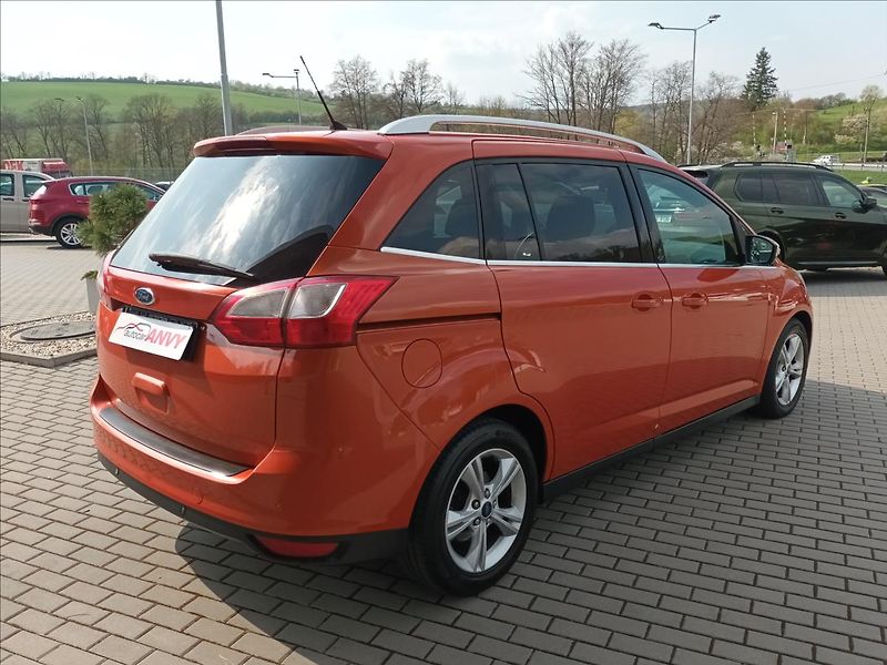Ford Grand C-MAX 2,0 TDCI,103KW,NAVI,SERVIS, - fotka 5 z 45