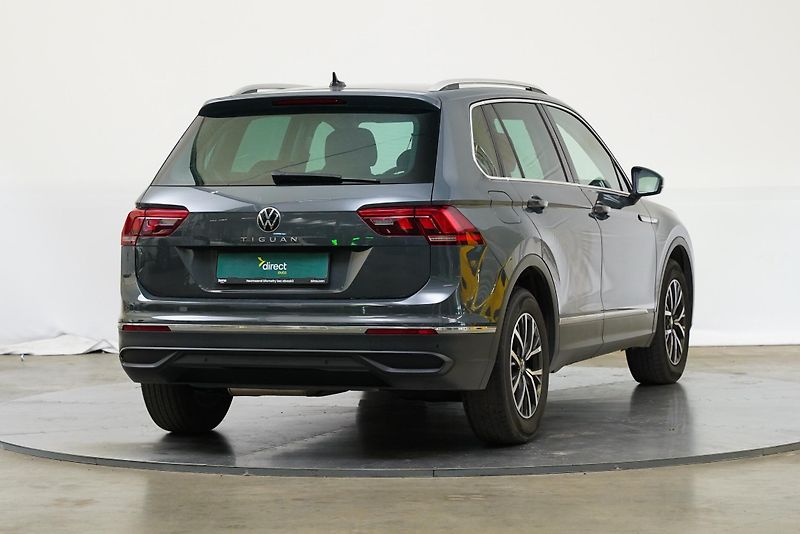 Volkswagen Tiguan - fotka 2 z 6