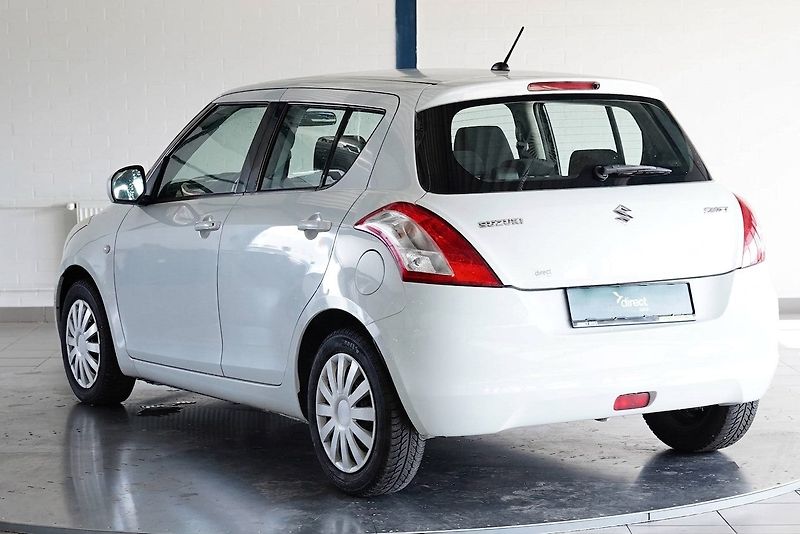 Suzuki Swift - fotka 7 z 20