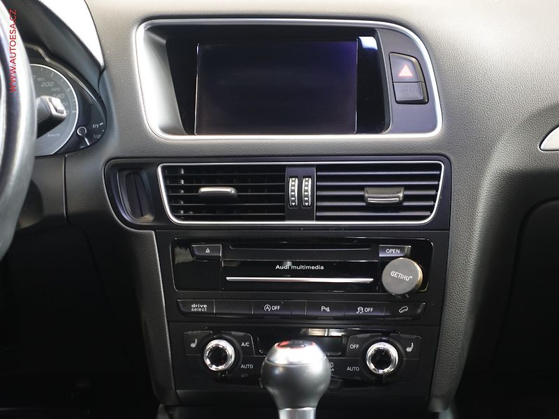 Audi SQ5 (2015) 3.0V6TDi Quattro, AT, navi - fotka 13 z 25