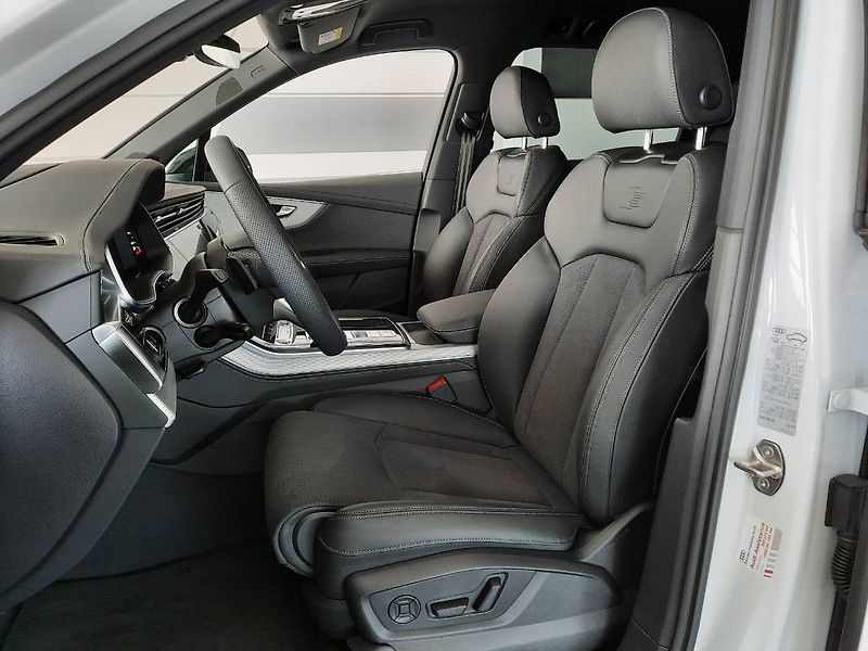 Audi Q7 (2026) 50 TDI quattro (210kW/286k) Ti - fotka 7 z 29