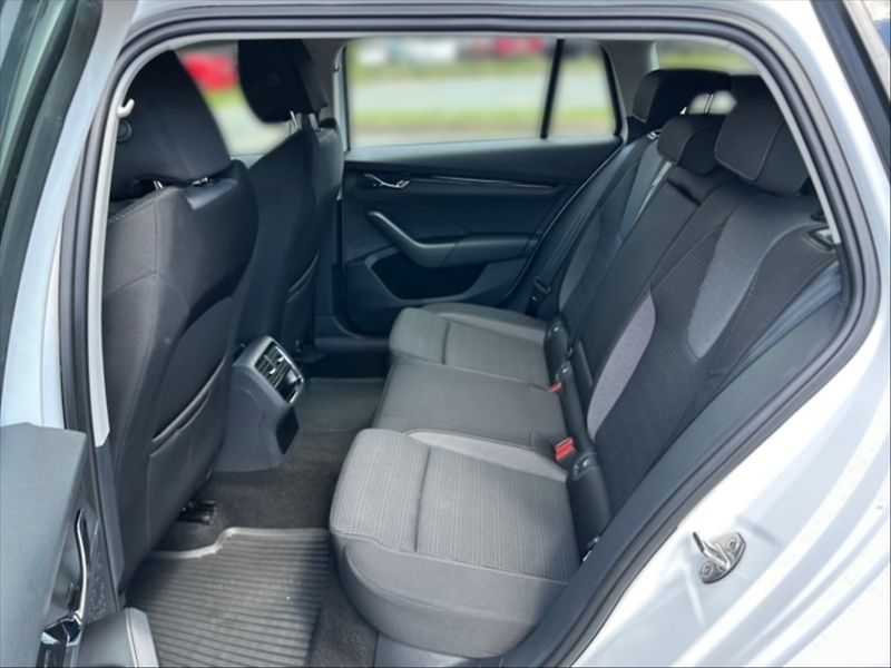 Škoda Octavia 2,0 TDI 85 Ambition - fotka 8 z 11