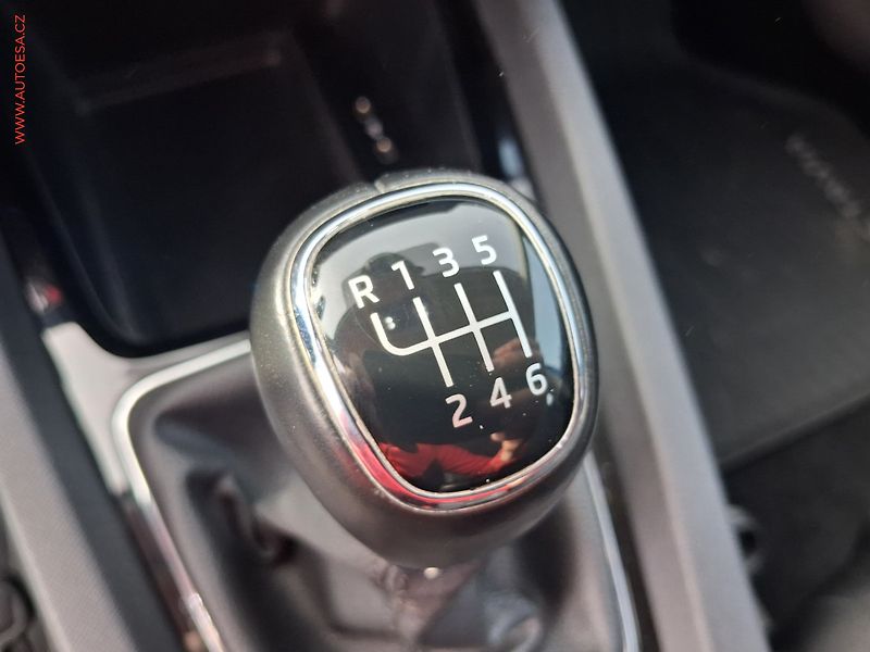 Škoda Octavia (2020) 1.5 TSi, 2.maj,ČR, Style - fotka 14 z 18