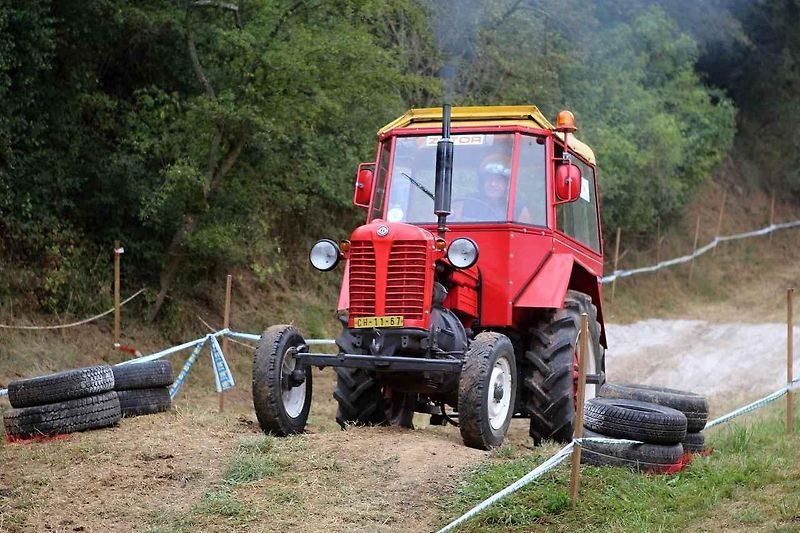 Traktoriáda Žebnice
