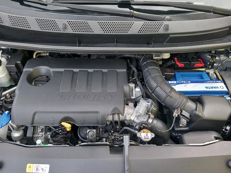 Hyundai ix20 (2014) 1,4CRDi SERVISKA VYHŘ.SEDADLA - fotka 33 z 43