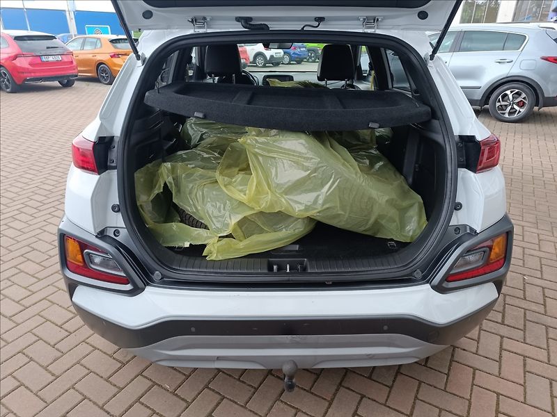 Hyundai Kona 1,0 T-GDi Style - fotka 8 z 20