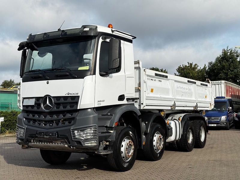 Mercedes-Benz (2019) Arocs 3243 8x4 Bordmatik EURO  - fotografie inzerátu