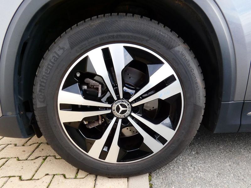 Mercedes-Benz GLA (2020) 200d - fotka 30 z 30