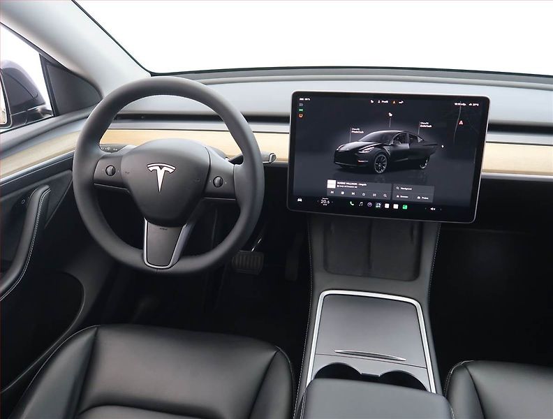 Tesla Model Y (2022) Long Range AWD 79kWh, SoH 92% - fotka 7 z 33