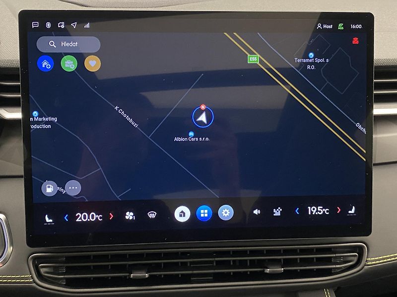 Lynk & Co 01 (2026) MORE PHEV AUT CZ 1.maj - fotka 46 z 52
