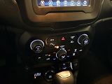 Jeep Renegade (2020) 1.3i,T4,180CV,REZERVOVÁNO - náhled 24