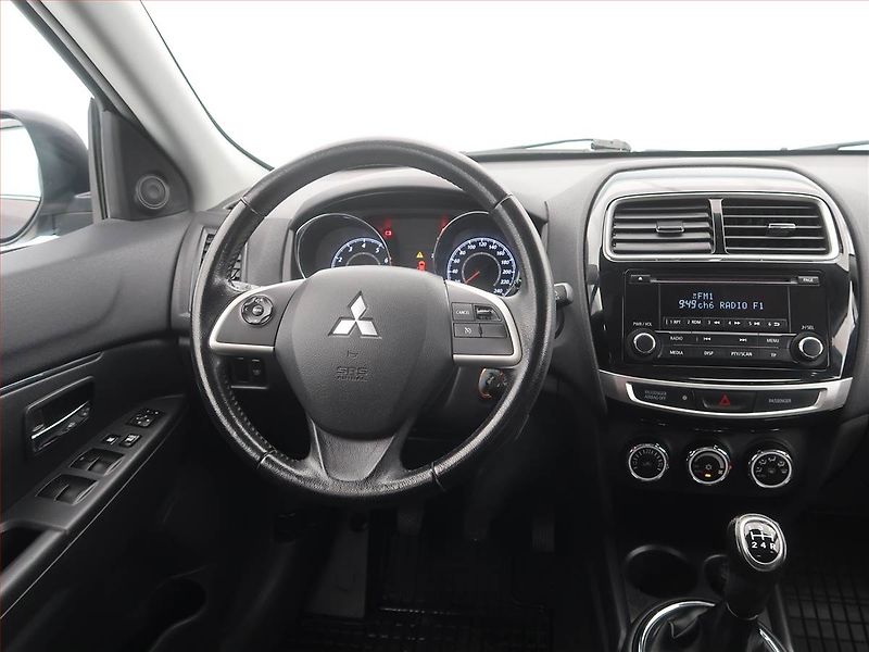 Mitsubishi ASX (2015) 1.6 MIVEC, ČR,1.maj - fotka 7 z 18