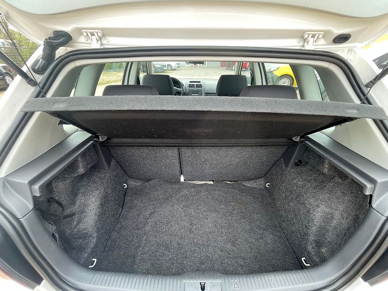 Volkswagen Polo 1.2i 44kW*KLIMA* - fotka 18 z 27