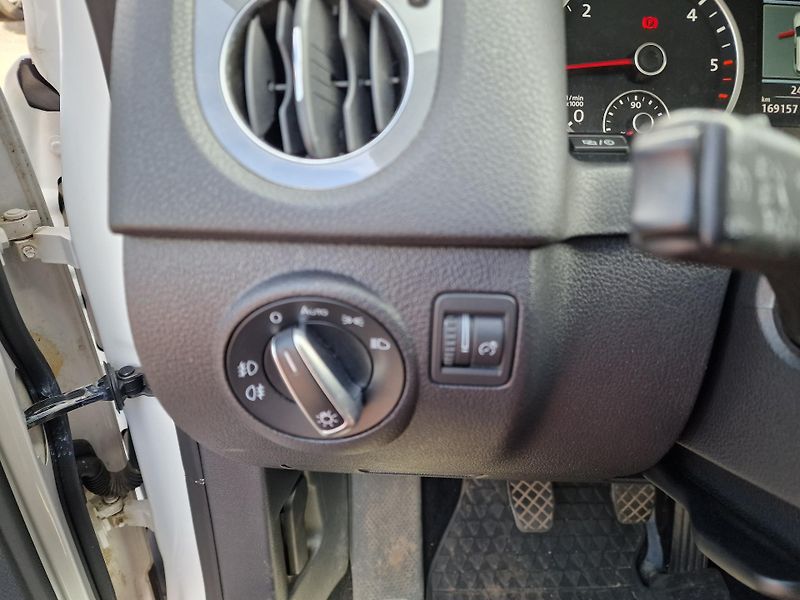 Volkswagen Tiguan 2,0TDI 103KW SPORT&STYLE  TAŽN - fotka 16 z 19