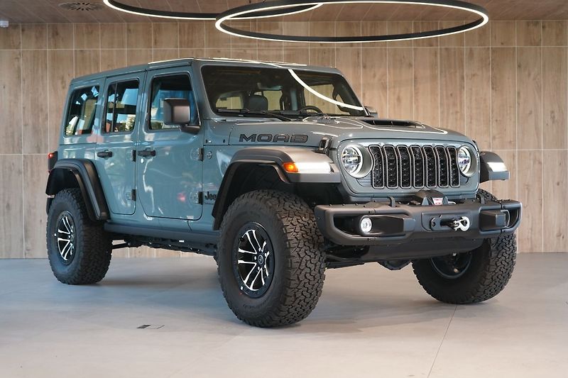 Jeep Wrangler (2026) MOAB 392 V8 - fotka 5 z 47