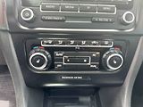 Volkswagen Golf (2010) 1.6 TDi, DSG - náhled 15
