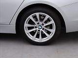 BMW Řada 3 2,0 318da 110kW Advantage - náhled 21