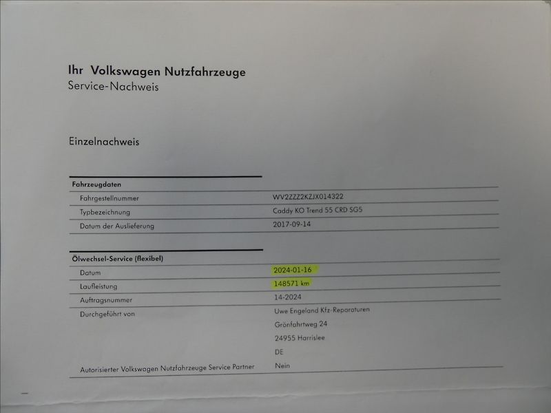 Volkswagen Caddy 2,0 TDi 1.majitel,závěs,tempom - fotka 40 z 49