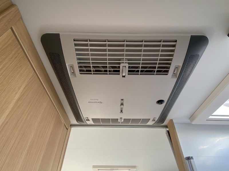 Adria (2022) Matrix Axess 670SL 9st AP 2,2 - fotka 18 z 25