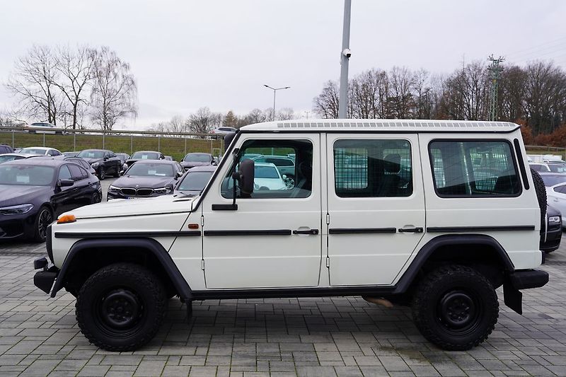 Mercedes-Benz Třídy G G 300 PUR Professional 4 místa - fotka 3 z 16