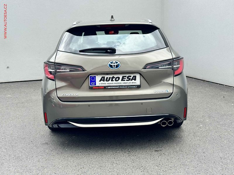 Toyota Corolla (2022) 2.0i, 2.maj,ČR, Comfort, AT - fotka 5 z 16