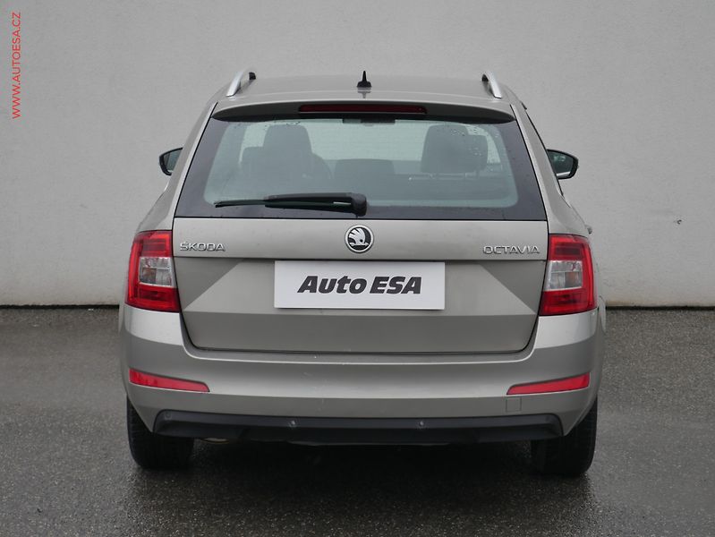 Škoda Octavia (2014) 2.0 TDI, DSG - fotka 5 z 24