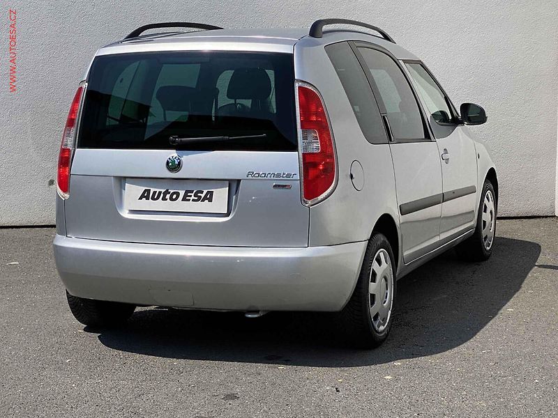 Škoda Roomster (2009) 1.6 16V, Style, TZ - fotka 4 z 16