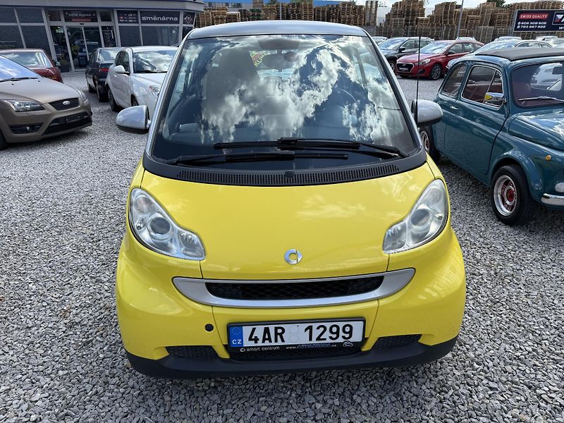 Smart Fortwo 1,0 mhd Automat REZERVACE  - fotka 3 z 11