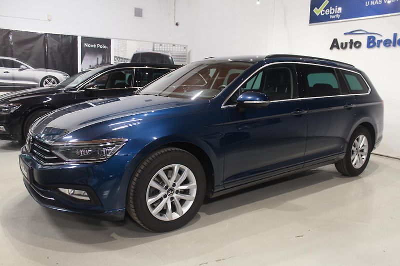 Volkswagen Passat (2023) 2.0TDI DSG Nez.Topení Display  - fotka 7 z 38