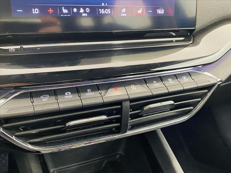 Škoda Octavia 1,5 TSI m-HEV 110kW DSG Style - fotka 16 z 25