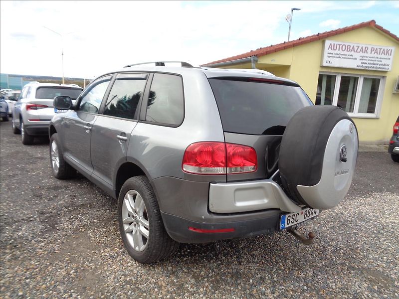 Volkswagen Touareg 3,0 - fotka 6 z 18