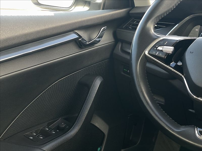 Škoda Octavia 2,0 TDI 4x4 DSG Ambi Plus TZ - fotka 13 z 22