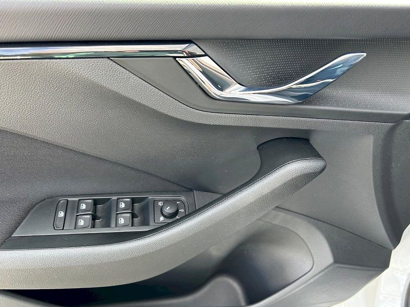 Škoda Scala (2025) Selection 1.0 TSI 85 kW - fotka 14 z 35