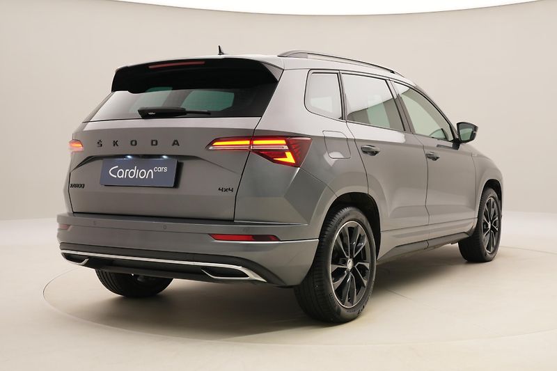 Škoda Karoq 2.0TSI SPORTLINE 4x4 REZERVACE - fotka 12 z 55